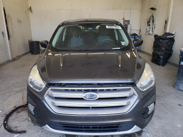 Photo 5 from auction – 2017 FORD ESCAPE SE with VIN 1FMCU0GD3HUD04532