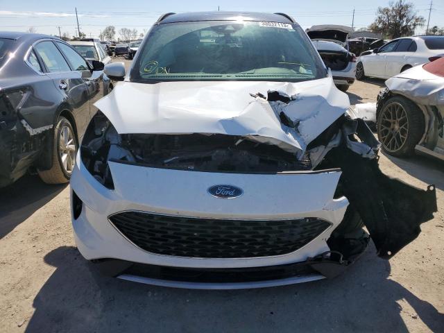 Photo 5 from auction – 2020 FORD ESCAPE SEL with VIN 1FMCU0H6XLUA47460