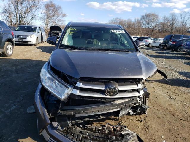Zdjęcie 5 z aukcji – 2017 TOYOTA HIGHLANDER z VIN 5TDJZRFH0HS381448