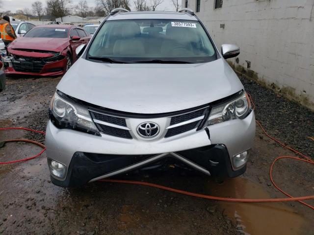 Photo 5 from auction – 2015 TOYOTA RAV4 XLE with VIN 2T3WFREVXFW158769