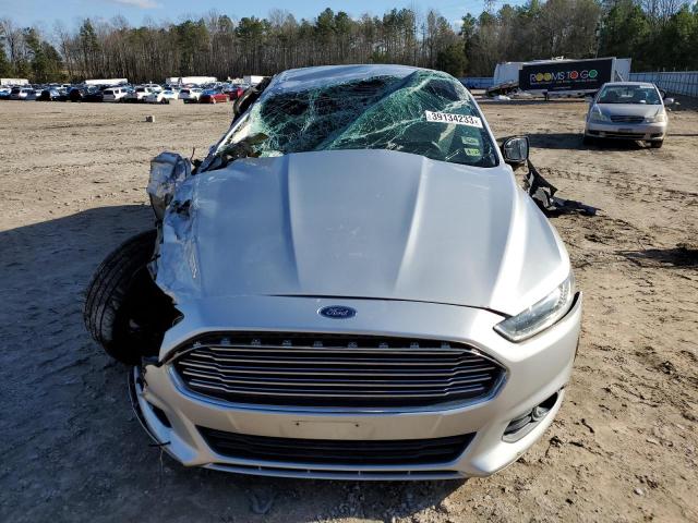 Photo 5 from auction – 2016 FORD FUSION S with VIN 3FA6P0G71GR256589