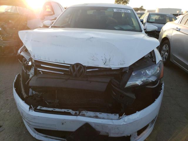 Photo 5 from auction – 2012 VOLKSWAGEN PASSAT S with VIN 1VWAP7A35CC014364