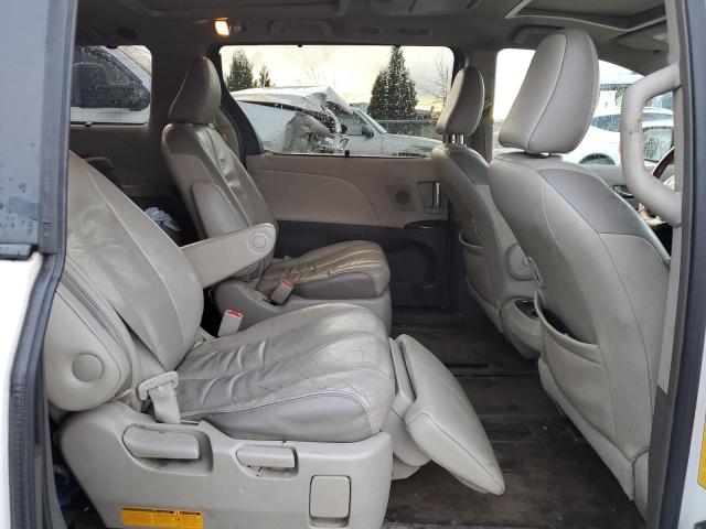 Photo 11 from auction – 2012 TOYOTA SIENNA XLE with VIN 5TDDK3DC0CS031199