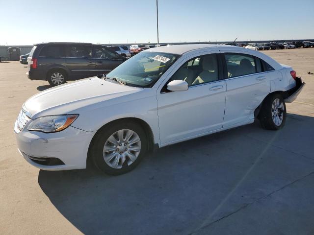 CHRYSLER 200 LX 2014 z numerem VIN 1C3CCBAB5EN194782 - Zdjęcie z aukcji