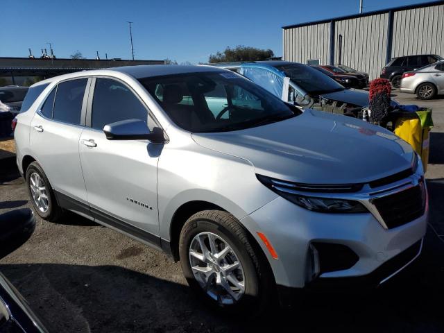 Photo 4 from auction – 2022 CHEVROLET EQUINOX LT with VIN 3GNAXKEVXNL242957