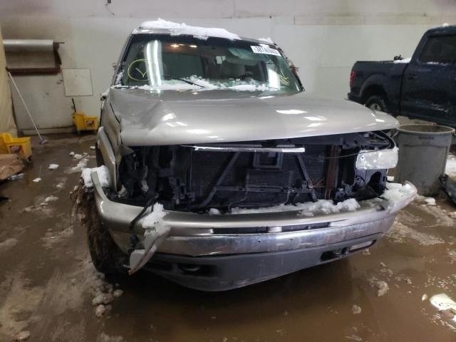 Photo 5 from auction – 2001 CHEVROLET SUBURBAN K with VIN 3GNFK16T41G272485