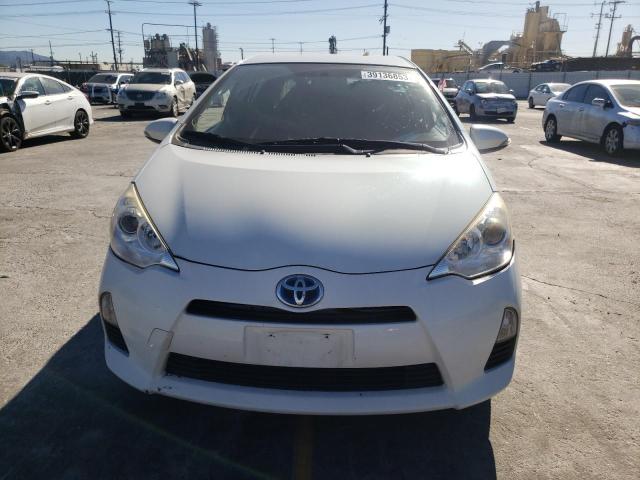 Photo 5 from auction – 2014 TOYOTA PRIUS C with VIN JTDKDTB31E1065303