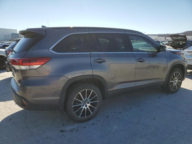 Photo 3 from auction – 2017 TOYOTA HIGHLANDER with VIN 5TDJZRFH1HS403554