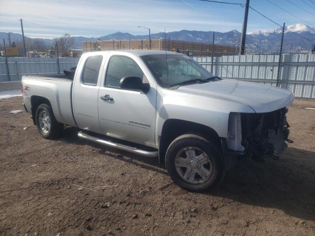 Photo 4 from auction – 2011 CHEVROLET SILV1500 2 with VIN 1GCRKSE3XBZ234015