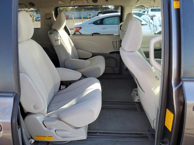 Photo 11 from auction – 2012 TOYOTA SIENNA LE with VIN 5TDKK3DC3CS274433