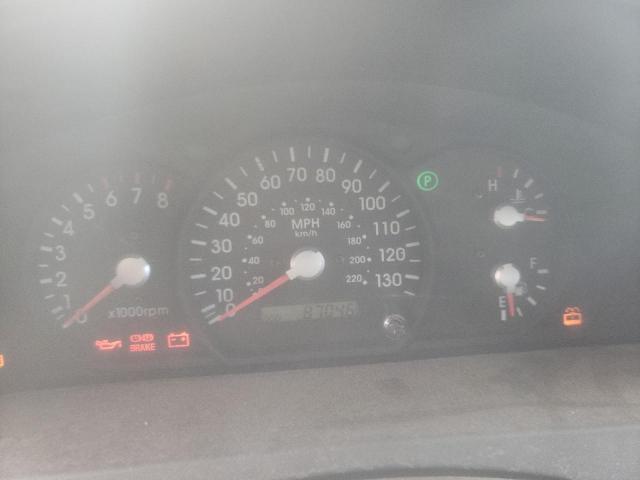Photo 9 from auction – 2004 KIA SORENTO EX with VIN KNDJC733045248784