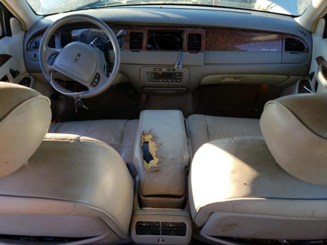 Photo 8 from auction – 2002 LINCOLN TOWN CAR E with VIN 1LNHM81W12Y653266