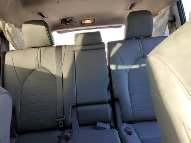 Photo 10 from auction – 2022 TOYOTA HIGHLANDER with VIN 5TDGZRAH6NS108558