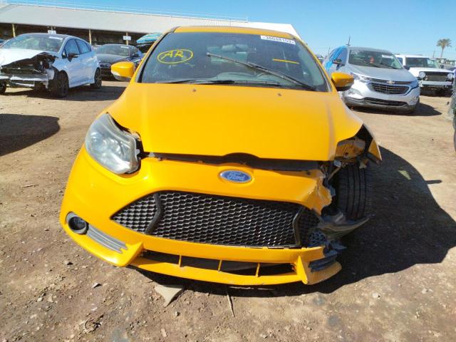 Photo 5 from auction – 2013 FORD FOCUS ST with VIN 1FADP3L90DL301533