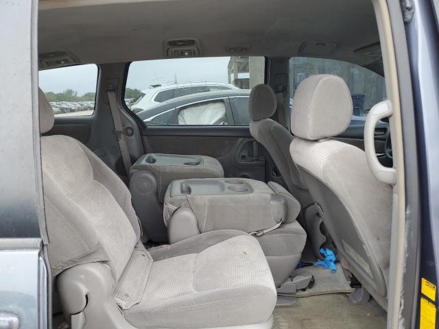 Photo 11 from auction – 2008 TOYOTA SIENNA with VIN 5TDZK23C58S134059