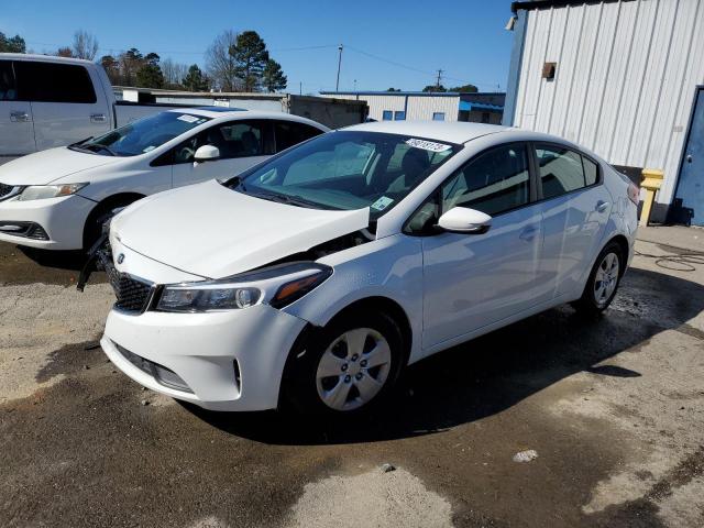 KIA FORTE LX 2017 مع رقم تعريف المركبة 3KPFK4A78HE077693 - صورة من المزاد