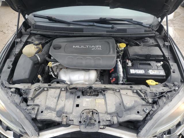 Photo 11 from auction – 2015 CHRYSLER 200 S with VIN 1C3CCCBBXFN559544
