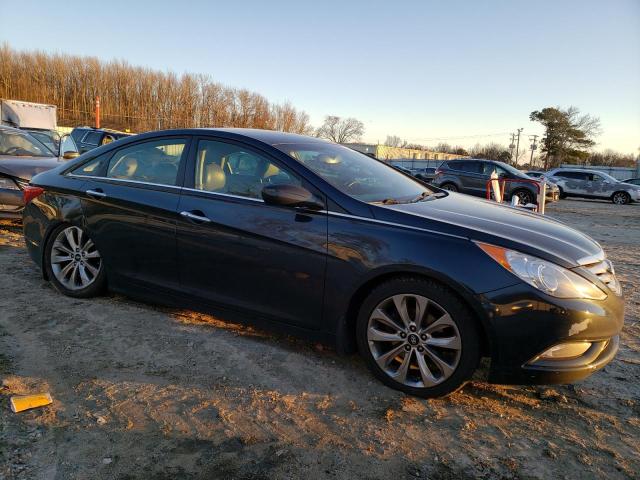 Photo 4 from auction – 2012 HYUNDAI SONATA SE with VIN 5NPEC4AC4CH363129