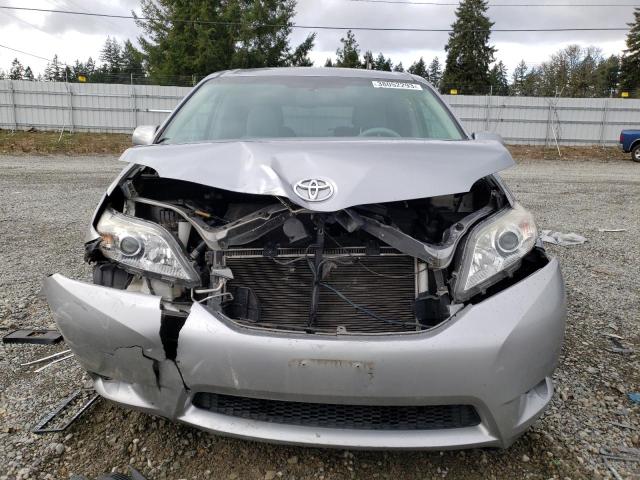 Photo 5 from auction – 2011 TOYOTA SIENNA LE with VIN 5TDKK3DC6BS148999