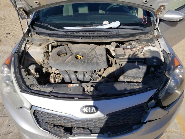 Photo 11 from auction – 2015 KIA FORTE LX with VIN KNAFK4A63F5314233