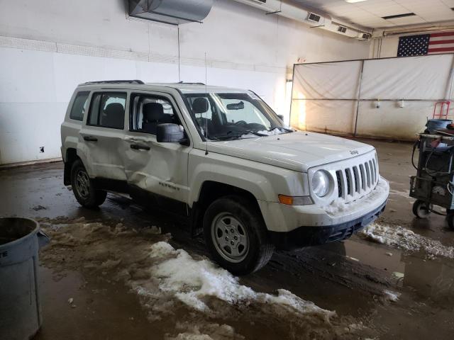 Photo 4 from auction – 2015 JEEP PATRIOT with VIN 1C4NJRAB9FD136197