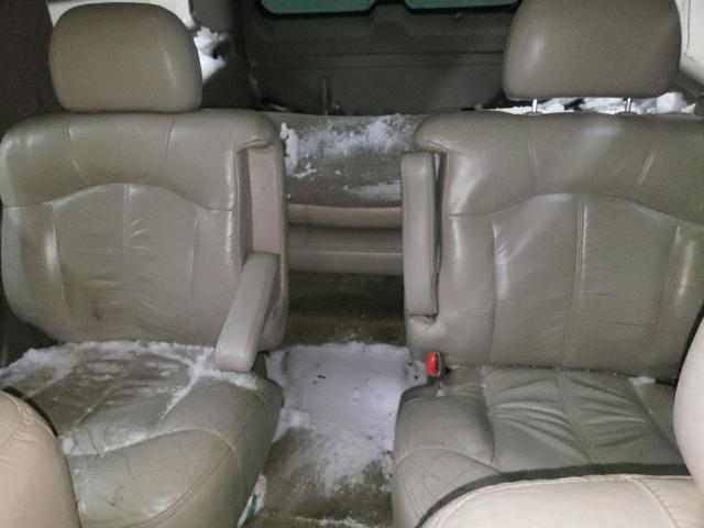 Photo 10 from auction – 2001 CHEVROLET SUBURBAN K with VIN 3GNFK16T41G272485
