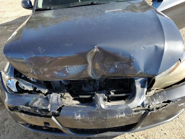 Photo 11 from auction – 2006 BMW 325 I AUTO with VIN WBAVB17566NK32568