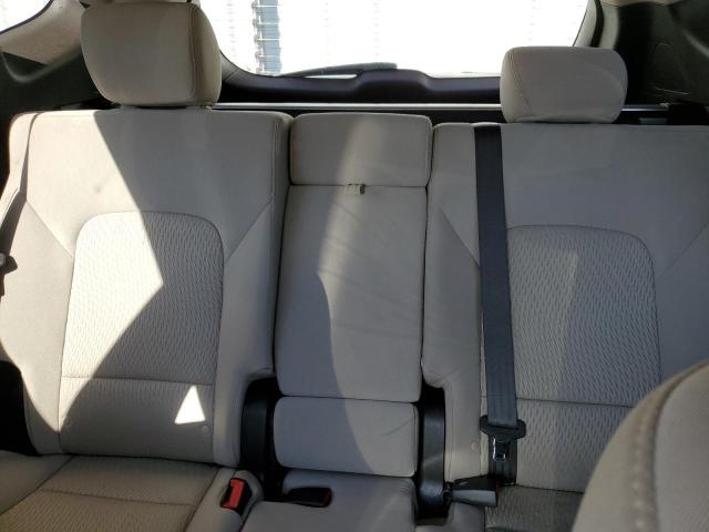 Photo 10 from auction – 2017 HYUNDAI SANTA FE S with VIN 5NMZU3LB0HH010159