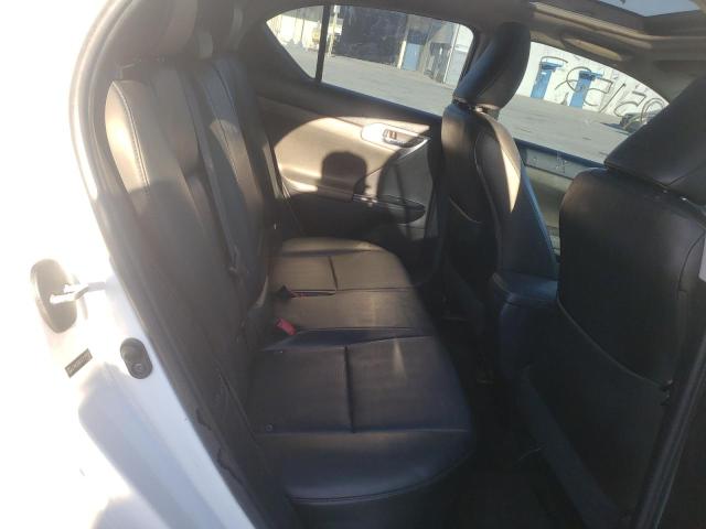 Photo 10 from auction – 2012 LEXUS CT 200 with VIN JTHKD5BH3C2099045