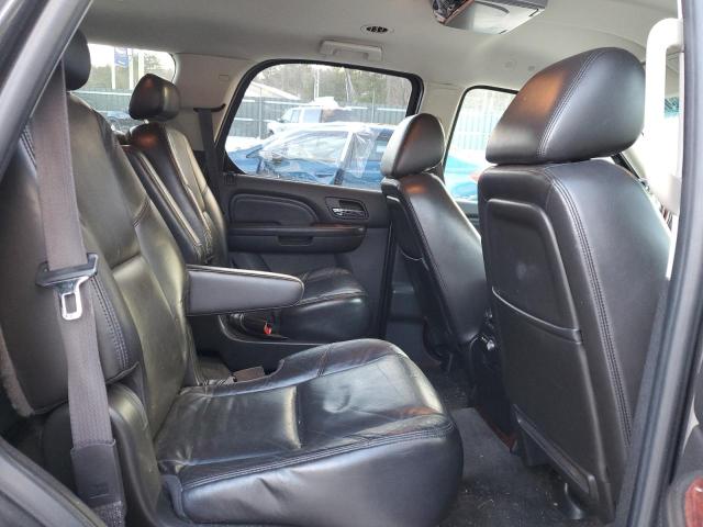 Photo 10 from auction – 2010 CADILLAC ESCALADE with VIN 1GYUKAEFXAR197054