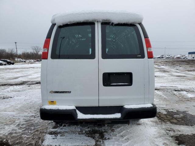 Photo 6 from auction – 2017 CHEVROLET EXPRESS G2 with VIN 1GCWGAFG2H1136006