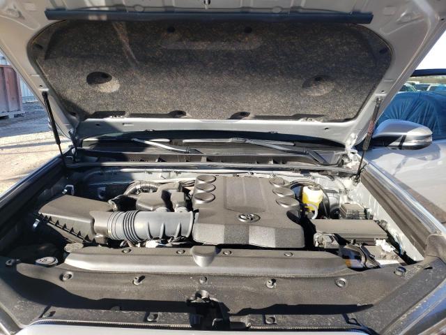 Photo 12 from auction – 2022 TOYOTA 4RUNNER SR with VIN JTEFU5JR4N5273120