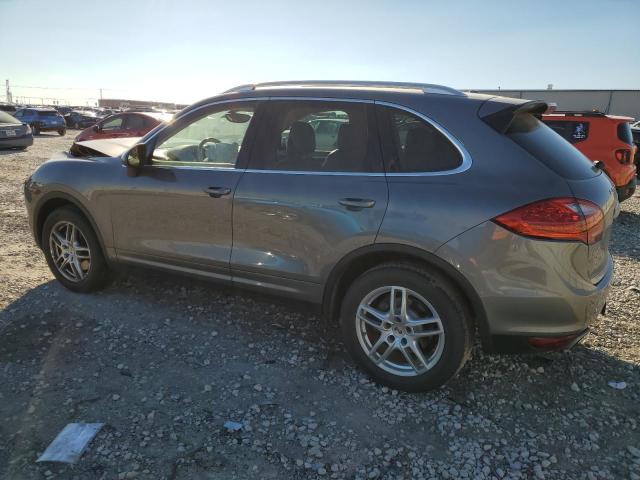 Photo 2 from auction – 2013 PORSCHE CAYENNE with VIN WP1AA2A25DLA00642