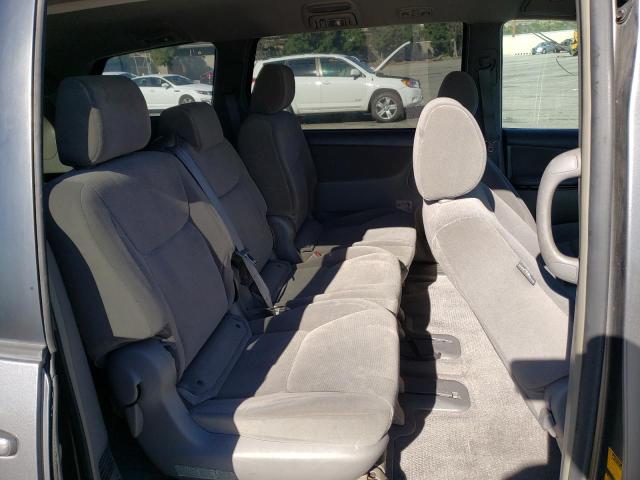 Photo 11 from auction – 2005 TOYOTA SIENNA CE with VIN 5TDZA23C15S304156