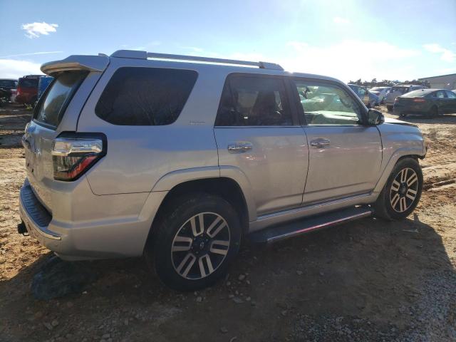 Photo 3 from auction – 2018 TOYOTA 4RUNNER SR with VIN JTEZU5JR1J5180661