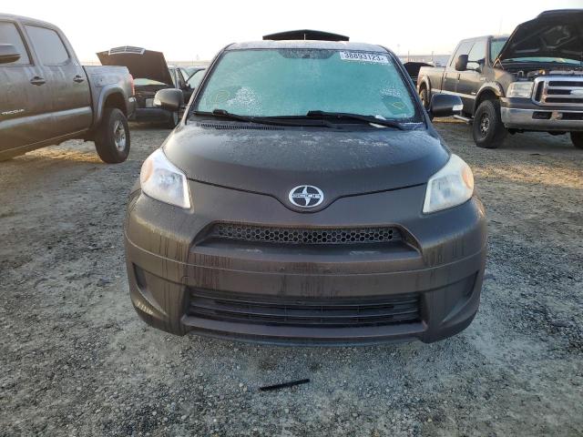Photo 5 from auction – 2011 TOYOTA SCION XD with VIN JTKKU4B45B1008136