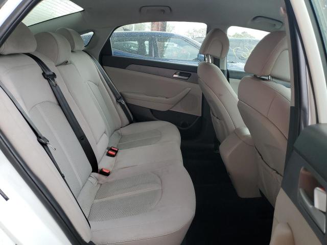 Photo 10 from auction – 2017 HYUNDAI SONATA SE with VIN 5NPE24AF6HH557357