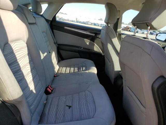 Photo 10 from auction – 2016 FORD FUSION S with VIN 3FA6P0G73GR275208