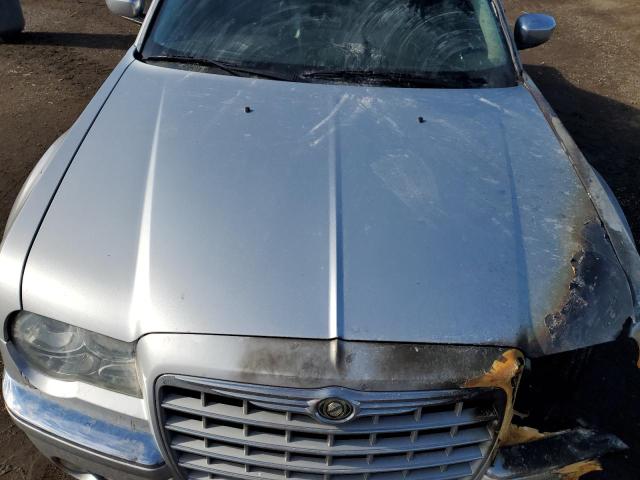 Photo 11 from auction – 2006 CHRYSLER 300C with VIN 2C3KA63H06H112154