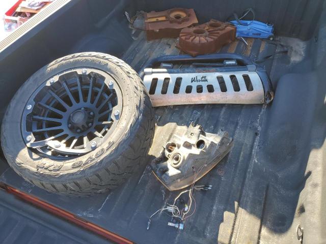 Photo 12 from auction – 2005 FORD F150 with VIN 1FTRX12W05NB01401