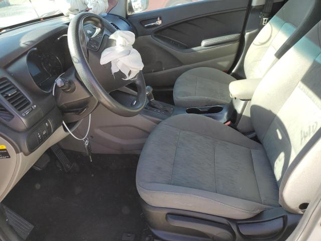 Photo 7 from auction – 2016 KIA FORTE LX with VIN KNAFK4A6XG5535491