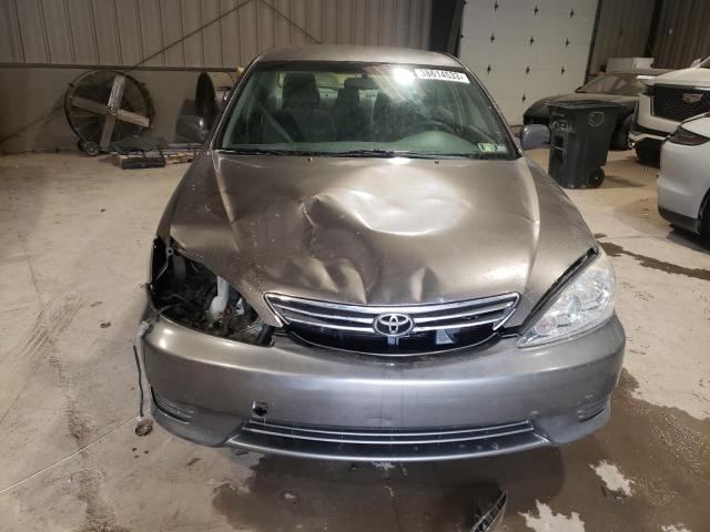 Photo 5 from auction – 2005 TOYOTA CAMRY LE with VIN JTDBE32K353026298