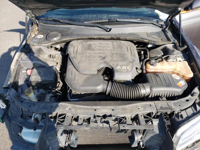 Photo 11 from auction – 2016 CHRYSLER 300 LIMITE with VIN 2C3CCAAG4GH243729