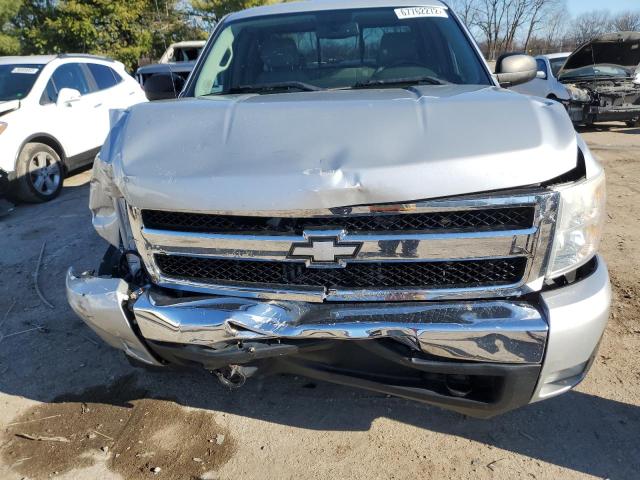 Photo 5 from auction – 2011 CHEVROLET SILVERADO with VIN 1GCRKSE30BZ366720