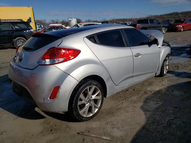 Photo 3 from auction – 2017 HYUNDAI VELOSTER with VIN KMHTC6AD9HU305750