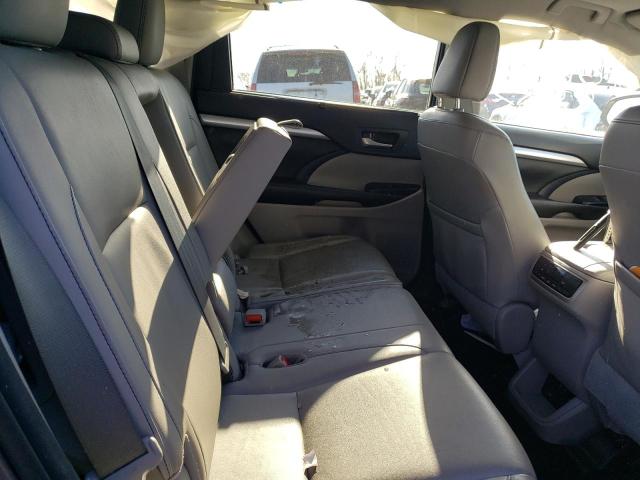 Photo 10 from auction – 2017 TOYOTA HIGHLANDER with VIN 5TDJZRFH0HS381448