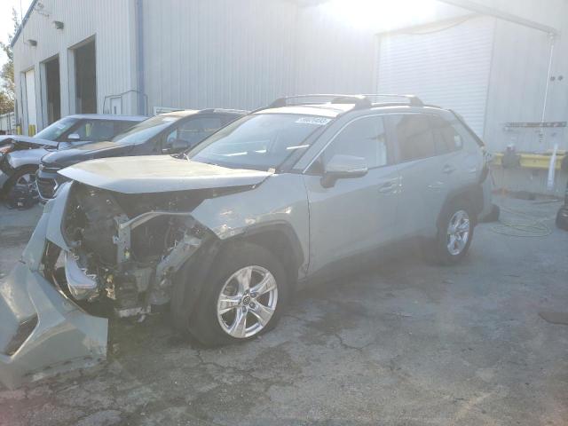 Photo 1 from auction – 2019 TOYOTA RAV4 XLE with VIN JTMW1RFV8KD501244