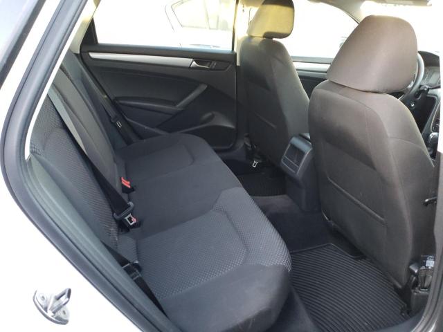 Photo 10 from auction – 2012 VOLKSWAGEN PASSAT S with VIN 1VWAP7A35CC014364