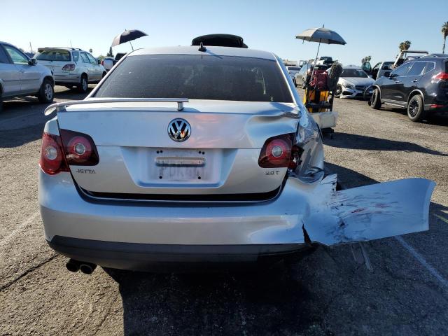 Photo 6 from auction – 2009 VOLKSWAGEN JETTA WOLF with VIN 3VWRA71K29M040293
