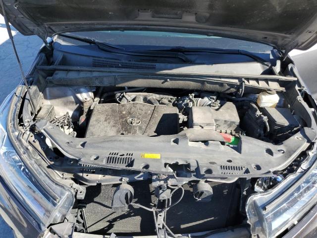 Photo 12 from auction – 2017 TOYOTA HIGHLANDER with VIN 5TDJZRFH1HS403554